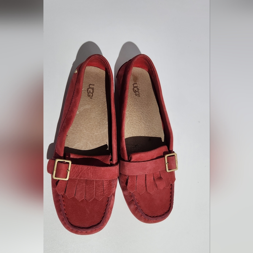 UGG Brick Red Suede Fringe Buckle Slip-On Driving Moccasins Flats Sz 7